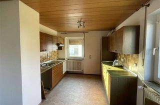 Wohnung mieten in Vacherstrasse 13, 91074 Herzogenaurach, Helle 5-Zimmer-Wohnung (teilmöbliert) inkl. Balkon / Wintergarten & Einbauküche