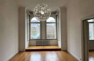 Wohnung mieten in 28209 Bürgerpark, Schwachhausen: "Belle Étage" Altbau stilvolle 3-4 Zi. Whg. mit Parkett, hohen Decken, Bürgerparknähe