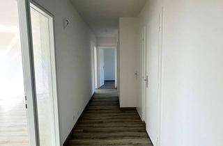 Wohnung mieten in 27474 Cuxhaven, Attraktive 4-Zi.-Wohnung mit frischem Anstrich