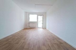Wohnung mieten in Vor Dem Nienburger Tor 32, 06406 Bernburg, voll sanierte 4-Raum-Wohnung mit Aufzug