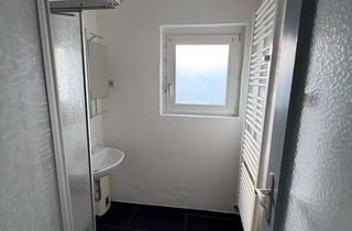 Wohnung mieten in Wallstr. 24, 45468 Mitte, Helle Dachgeschosswohnung mit Aufzug im Zentrum Mülheims