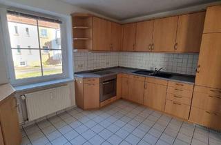 Wohnung mieten in Hans-Jürgen-Peter-Lemm-Straße, 19258 Boizenburg, Wundervolle Erdgeschoss-Wohnung mit EBK, Balkon und Garagenanmietung