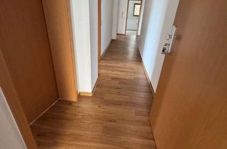 Wohnung mieten in Großmaischeider Str. 17, 56271 Kleinmaischeid, Schöne / helle 3 Zimmer Wohnung mit Terrasse und Traumausblick