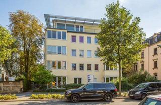 Wohnung mieten in Hüblerstr. 49, 01309 Striesen-Ost, WOW! Besondere 2 Zimmerwohnung mit riesiger Terrasse und offener Wohnküche