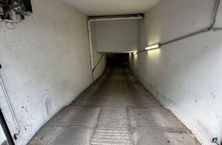 Garagen mieten in Ludwigshafener Straße 20, 40229 Eller, Gepflegter Tiefgaragenstellplatz in Düsseldorf-Eller