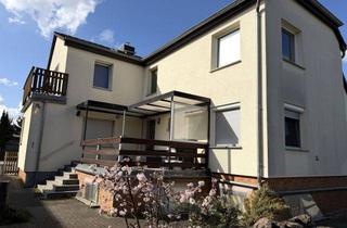 Einfamilienhaus kaufen in 06231 Bad Dürrenberg, Ein Zuhause mit Platz für Generationen – 8 Zimmer, Garten und Garage