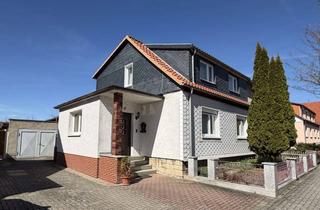 Haus kaufen in Ohmbergstraße 21, 37339 Leinefelde-Worbis, DHH in Worbis mit großem Garten und Garage ohne Provision