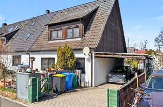 Doppelhaushälfte kaufen in 90453 Reichelsdorf, Doppelhaushälfte mit Anbau und großem Grundstück in ruhiger Lage von Nürnberg‑Reichelsdorf