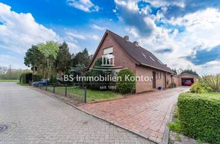 Haus kaufen in 26802 Moormerland, Neermoor! Renovierungsbedürftiges Ein-/Zweifamilienhaus mit Garage, Gartenanlage und Terrasse!