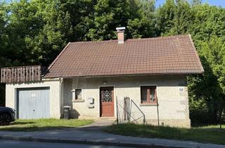 Einfamilienhaus kaufen in 94051 Hauzenberg, Sanierungsbedürftiges Einfamilienhaus mit großem Potenzial