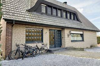 Haus kaufen in Wüllener Straße 111, 48683 Ahaus, Pures Wohnglück! 2 Familienhaus mit 1280m² Grundstück und Garagen