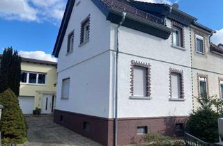 Doppelhaushälfte kaufen in 64546 Mörfelden-Walldorf, Doppelhaushälfte mit 2 Wohneinheiten, großem Garten und guter Energiebilanz zu verkaufen