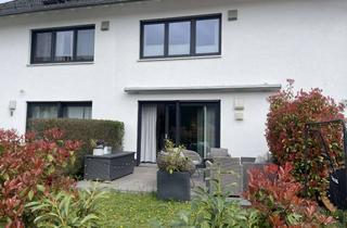 Doppelhaushälfte kaufen in Keltenstraße, 71155 Altdorf, Hochwertiges Doppelhaushälfte mit 6,5 Zimmern in Altdorf