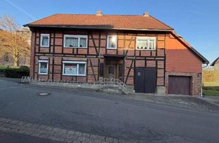 Haus kaufen in 37589 Kalefeld, Zweifamilienhaus in Willershausen zu verkaufen.
