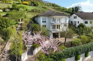 Villa kaufen in 64625 Bensheim, Exclusive Villa mit Panoramablick und Aufzug in Bestlage von Bensheim