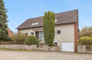 Haus kaufen in 31688 Nienstädt, Platzwunder für die Familie - Schönes Zweifamilienhaus in Nienstädt