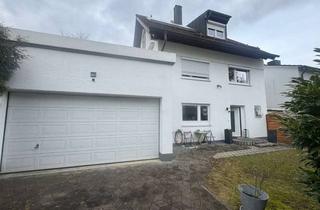 Haus mieten in 82223 Eichenau, Geräumiges Einfamilienhaus mit Garage in Eichenau