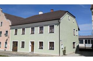 Haus mieten in Marktplatz 15, 94419 Reisbach, Wohnhaus mit historischer Schmiede und großzügigen Nutz-/Lagerflächen am Marktplatz Reisbach