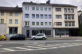 Wohnung mieten in Koblenzer Str. 35, 57072 Siegen, Erstbezug nach Sanierung: 3-Zi-Wohnung im 2. OG in Siegen