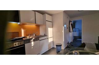 Wohnung mieten in 08304 Schönheide, 2 Wohnungen = 1 große Whg. ca. 98 qm 4,5 Zimmer im DG, 2. OG