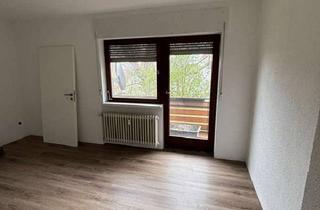 Wohnung mieten in Uhlandstraße 15, 75397 Simmozheim, Attraktive 3,5-Zimmer Wohnung in Simmozheim mit 93 m² Wohnfläche