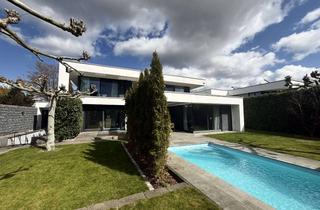 Villa kaufen in 86830 Schwabmünchen, Stadtvilla mit 428 m² Wohnfläche, Pool, Erdwärme, PV, Solar und A+ Energieeffizienz