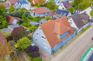 Einfamilienhaus kaufen in 18574 Garz, Einfamilienhaus mit Ferienhaus und grünem Garten in Garz