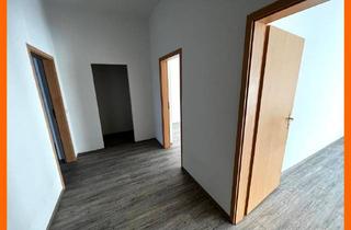 Wohnung mieten in 07545 Gera, Gera - Neuer Boden, Wanne, Dusche, Aufzug und Balkon! Geräumige 2 Raum Wohnung