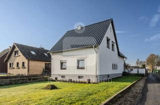 Haus kaufen in 53909 Zülpich, Vielseitiges Wohnhaus mit zwei Wohnebenen und großem Potenzial!