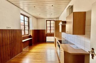 Wohnung mieten in 76872 Steinweiler, Wohnen mit Charakter: Helle 2-ZKB-Wohnung mit Einbauküche