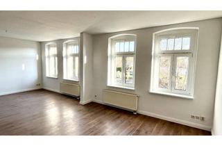 Wohnung mieten in Richard-Wagner-Straße, 07551 Gera, Stilvolle 3 Raum Wohnung mit Balkon in Gera