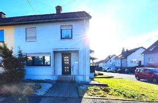 Haus kaufen in 66399 Mandelbachtal, Charmantes Reihenendhaus mit Terrasse und Garage – vermietet