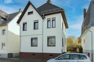 Einfamilienhaus kaufen in 35398 Gießen, Charmantes Einfamilienhaus mit Ausbaupotenzial und vielseitigen Nutzungsmöglichkeiten in Kleinlinden