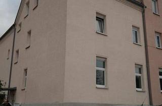 Wohnung mieten in Lößnitzer Straße 19, 08141 Reinsdorf, Große 3-Zi. mit Laminat, Wannenbad und Garten in guter Lage! Stellplatz mgl.