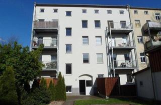 Wohnung mieten in Langer Weg 55, 39112 Magdeburg, Freundliche 1-Zimmer-Wohnung mit Balkon (Westseite/zum Hof), separater Küche, Laminat & Badewanne