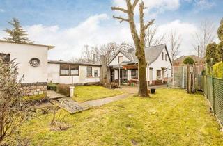 Einfamilienhaus kaufen in Schloßpark Biesdorf, 12683 Berlin, Berlin - Kleines Einfamilienhaus mit Ausbaupotential in Berlin-Biesdorf