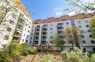 Wohnung kaufen in 70191 Stuttgart, Stuttgart - Attraktive 2-Zimmer-Wohnung mit Balkon, Aufzug und Keller in zentraler Lage von Stuttgart