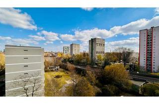 Wohnung kaufen in Flensburger Straße 27, 10557 Berlin, Berlin - Hansaviertel mit City-Blick: Freie 2-Zimmerwohnung im 7.OG