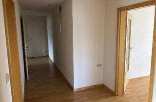 Wohnung kaufen in 84513 Töging, Töging am Inn - Schöne große 3 Zimmer Wohnung - Ideal für Pendler