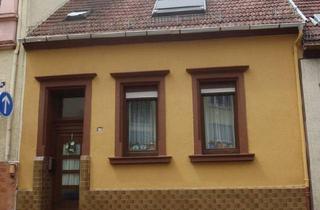 Einfamilienhaus kaufen in 66954 Pirmasens, Pirmasens - Gepflegtes Reihenhäuschen in Pirmasens. Provisionfrei!