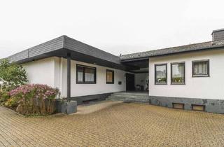 Haus kaufen in 52156 Monschau, Monschau - Wohlfühloase: Zuhause in schöner, ruhiger Lage in Monschau - 2 Bungalows und Einliegerwohnung