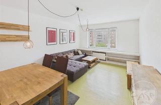 Wohnung kaufen in 10783 Berlin, Berlin - Schöneberg, Nollendorfkiez: 2-Zi-Wohnung mit Balkon