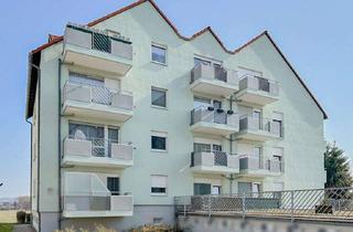 Wohnung kaufen in 01900 Großröhrsdorf, Große 2-Raum-Wohnung mit Balkon in beliebter Wohnlage mit Blick über die Felder in Großröhrsdorf