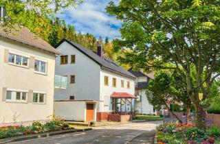 Wohnung kaufen in Flaunserstr. 11, 79252 Stegen, Attraktive, große 5 Zimmer Whg 1. OG Eschbach Flaunserstr. 11