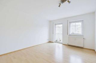 Wohnung kaufen in 93152 Nittendorf, Geräumiges Appartement mit Balkon & TG-Stellplatz