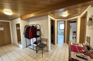 Wohnung kaufen in 78083 Dauchingen, 3-Zimmer Eigentumswohnung mit Balkon, Bühne + Ausbaupotential