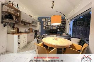 Wohnung kaufen in 90571 Schwaig, 48 m²-Tinyhaus-Wohnung im Grünen und nahe der Stadt – eigener Eingang / Terrasse / Garten inklusive!