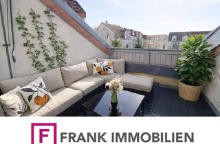 Wohnung kaufen in 12524 Altglienicke, FRANK IMMOBILIEN-Lichtdurchflutete Dachgeschosswohnung mit sonniger Terrasse! inkl .TG Stellplatz!