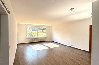 Wohnung kaufen in Waldallee xx, 65817 Eppstein, *Eppstein* Helle 3-Zimmer-Wohnung mit 2 Balkonen und TG-Stellplatz!