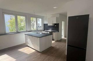 Wohnung mieten in Hartmannstr. 21-23, 67655 Innenstadt, Erstbezug nach Modernisierung: 2 ZKB-Wohnung